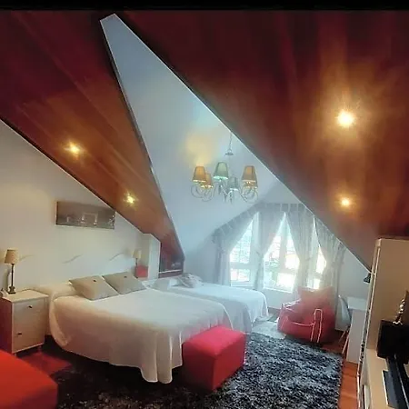 Marte Con Bano Homestay Torrelavega