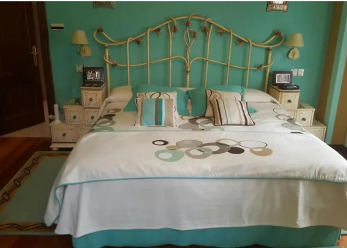 Marte Con Bano Homestay *